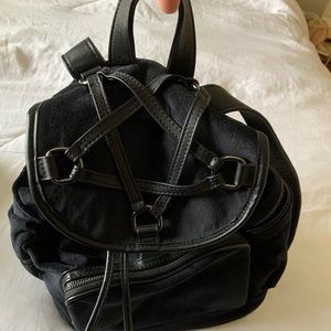 Killstar Pentagram Damsel velvet backpack